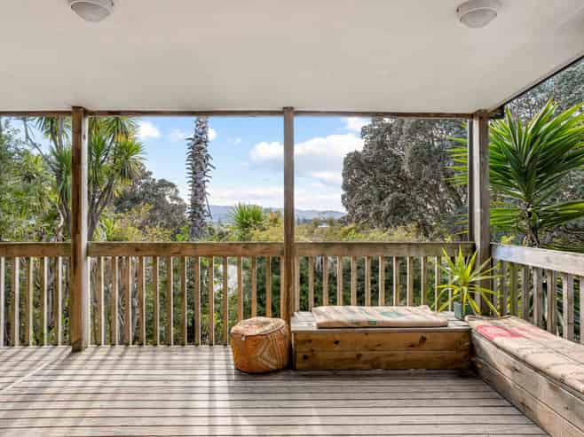 15A Mount Avenue, Pauanui