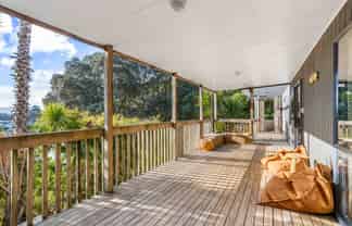 15A Mount Avenue, Pauanui