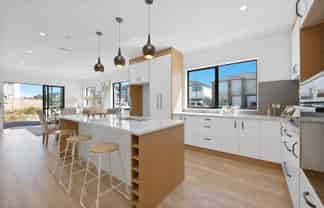 53 Ksenia Drive, Flat Bush