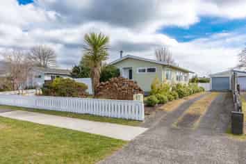 42 Puataata Road, TURANGI