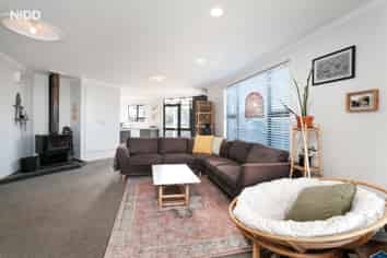 3 Pearse Street, Brighton