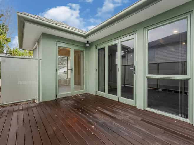 2/55 Normanton Street, Glenfield