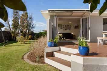 58 Ngatai Road, Otumoetai
