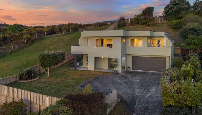 42 Harry Shaw Way, RAUMATI SOUTH