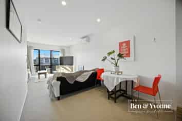6 Tahuhu Road, Mount Wellington