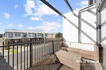 6 Tahuhu Road, Mount Wellington