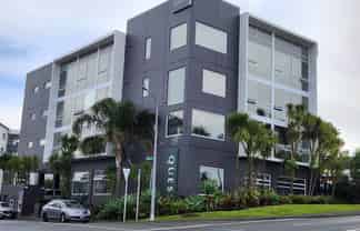 9/12 Wadier Place, Henderson