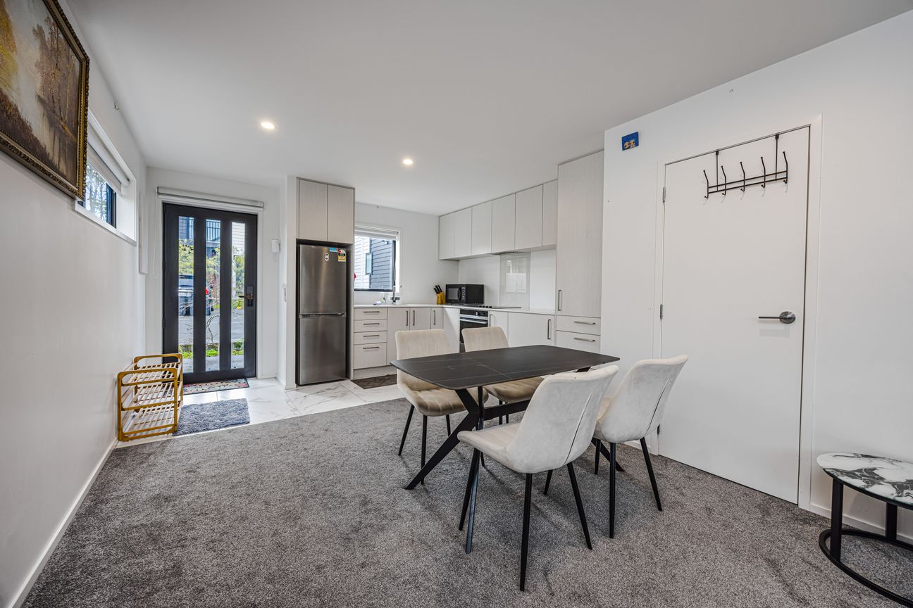 Stylish Two-Level Townhouse - Move-In Ready!" - Bild 6