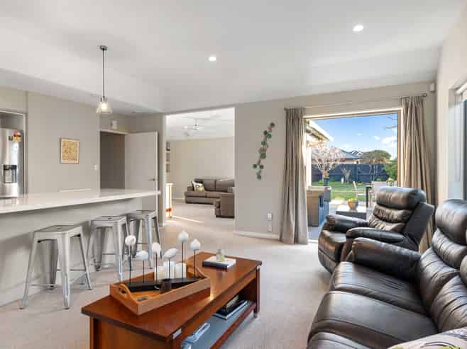 4 Dinglebay Place, Casebrook