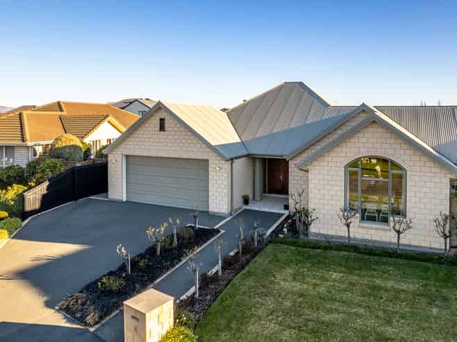 4 Dinglebay Place, Casebrook