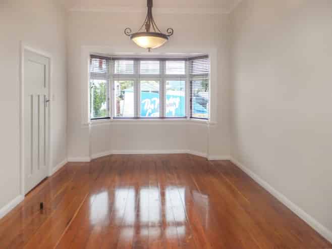 233 Adelaide Road, Newtown