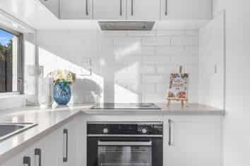 2/485 Blockhouse Bay Road, Blockhouse Bay