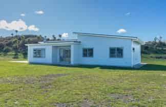 14 Kanuka Drive, Waitarere Beach