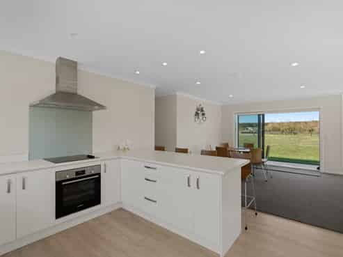 14 Kanuka Drive, Waitarere Beach