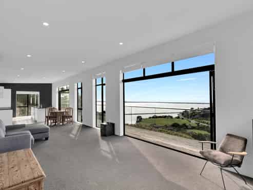 65 Santa Maria Avenue, Mount Pleasant