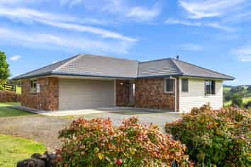 4 Omaikao Road, Ngunguru
