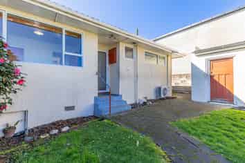2/5 Lichfield Street, Stoke