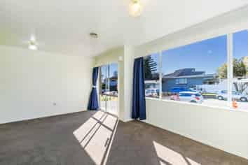 2/5 Lichfield Street, Stoke