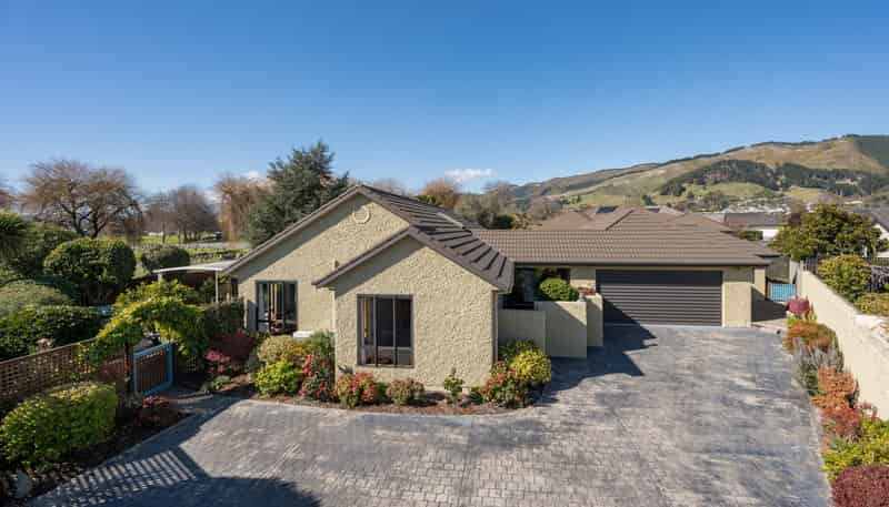 63 Otia Drive, Richmond