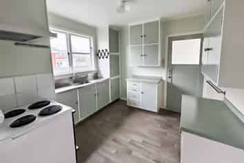 45 Power Street, Levin