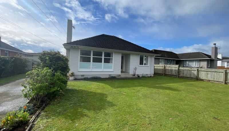 45 Power Street, Levin