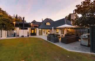 28 Upton Street, Wanaka