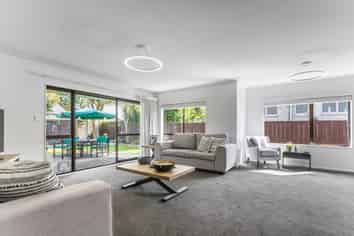 10b Miro Road, Greenlane