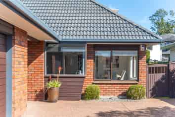 10b Miro Road, Greenlane