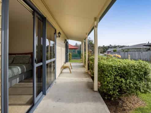 106 Smart Road, Glen Avon