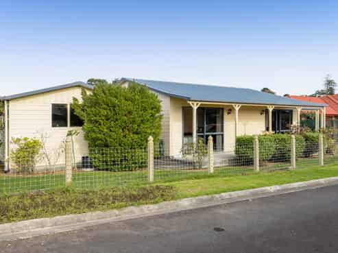 106 Smart Road, Glen Avon