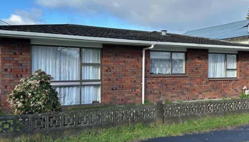 35A Hereford Street, West End