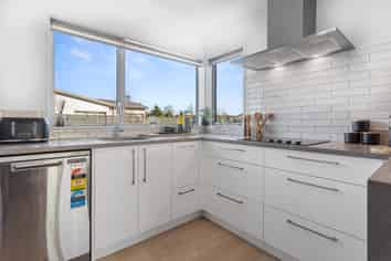 3 Kakapo Lane, Redwood