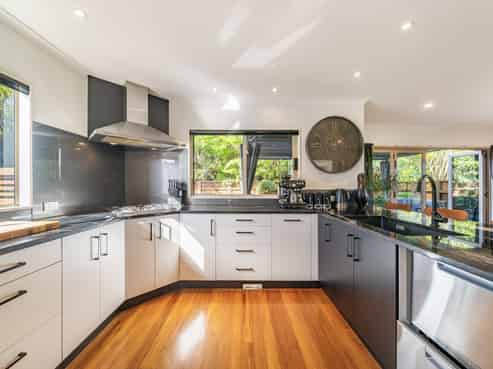 9A McCarthy Grove, Clouston Park