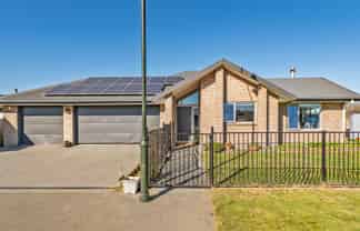 12 Fibonacci Way, LEESTON