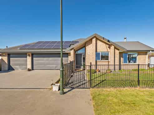 12 Fibonacci Way, LEESTON