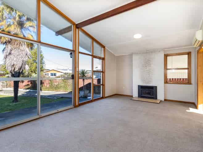 6 Eva Crescent, Witherlea