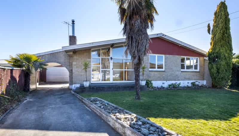 6 Eva Crescent, Witherlea