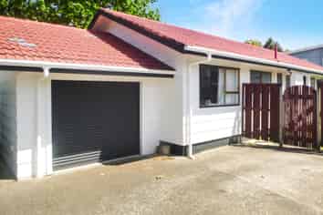 2/54 Stanaway Street, Hillcrest