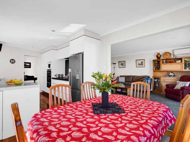 78 Queens Road, Glen Avon