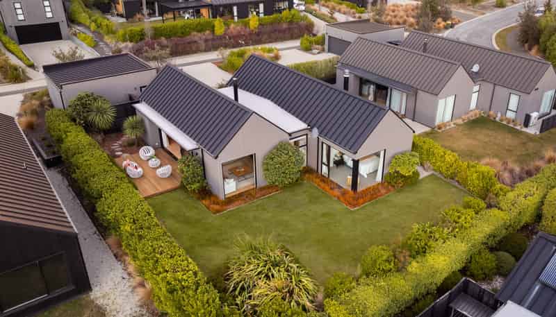 1 Wanderer Lane, Jacks Point
