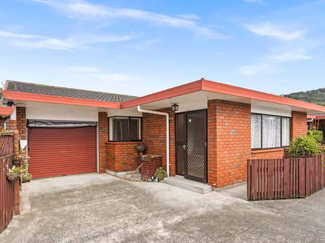 28B Second Avenue, Avenues