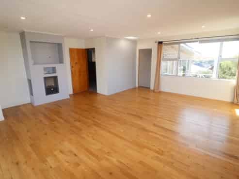 35A Wade River Road, Whangaparaoa