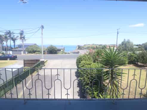 35A Wade River Road, Whangaparaoa
