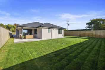 21c Portland Drive, Merrilands