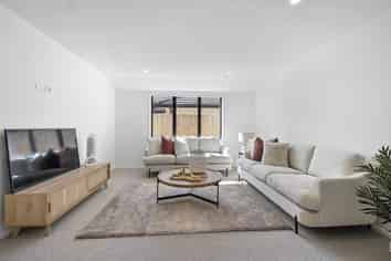21c Portland Drive, Merrilands