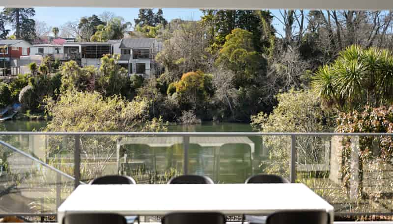 56 Awatere Avenue, Beerescourt