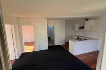 4/3 Littler Place, Hamilton East