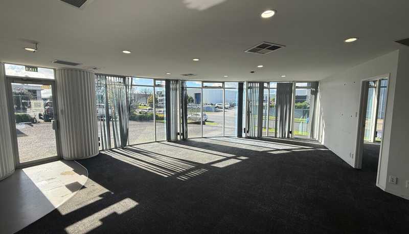 15 Ra Ora Drive, East Tamaki