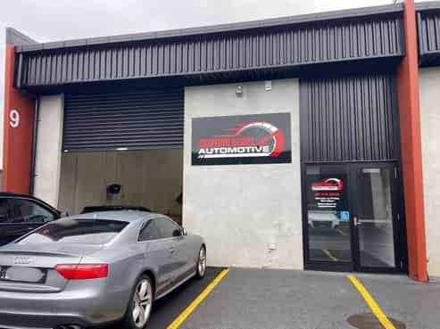 9/15 Earthmover Crescent, Burbush