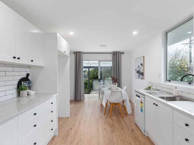 33 Frederick Street, Carterton